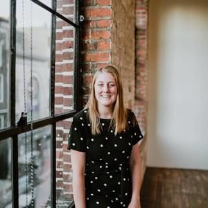 Meet your Posher, Jacqueline